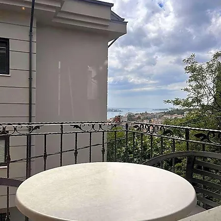 Class Bosphorus Hotel 3*